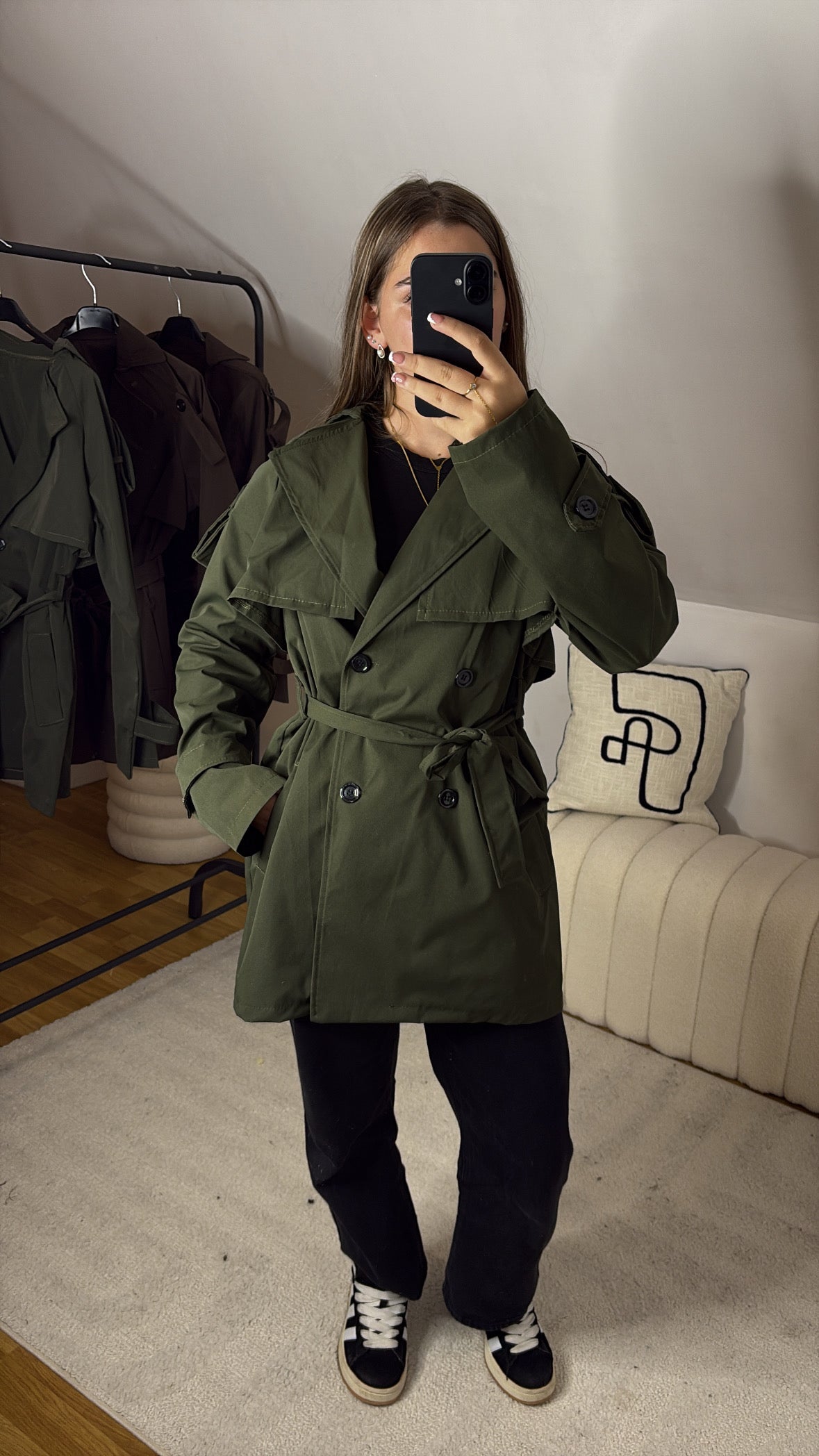 Trench mi-long avec ceinture