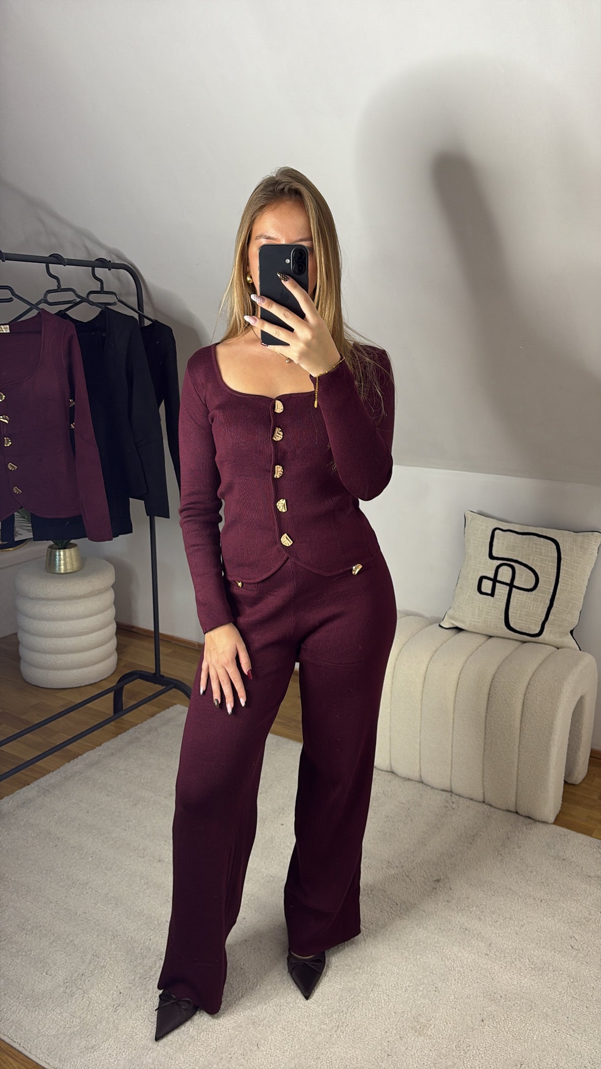 Ensemble avec boutons doré